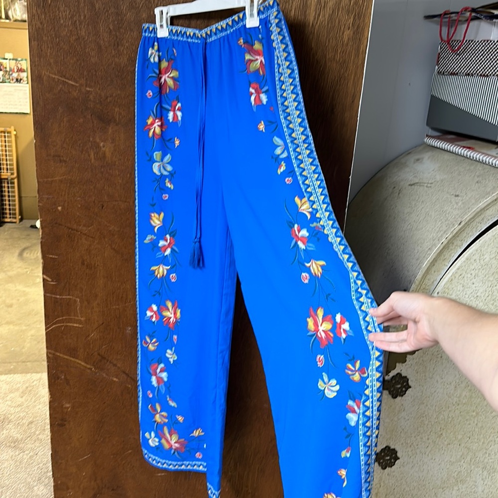 Flying Tomato Blue Flowy Pants with Tropical Floral Design